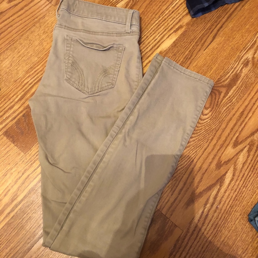 Hollister size 3 khakis skinny jeans